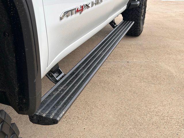 2025 GMC Sierra 2500HD AT4X - Photo 16