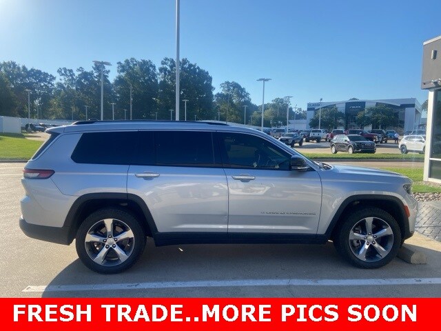 2021 Jeep Grand Cherokee Limited photo 4