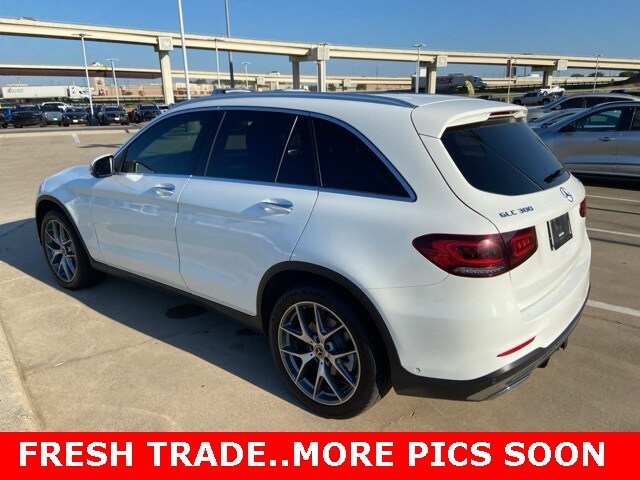 2020 Mercedes Benz GLC 300 4MATIC photo 3