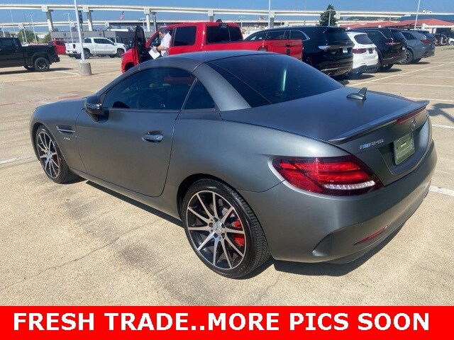 2020 Mercedes Benz SLC 43 AMG photo 3