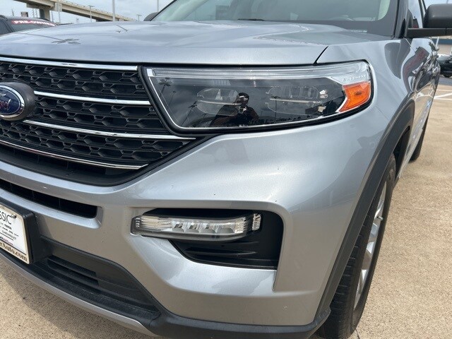 2022 Ford Explorer XLT photo 4