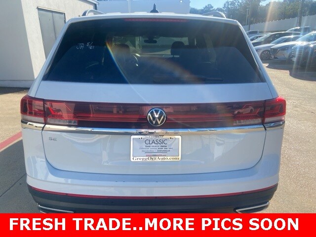 2024 Volkswagen Atlas SE Technology photo 4
