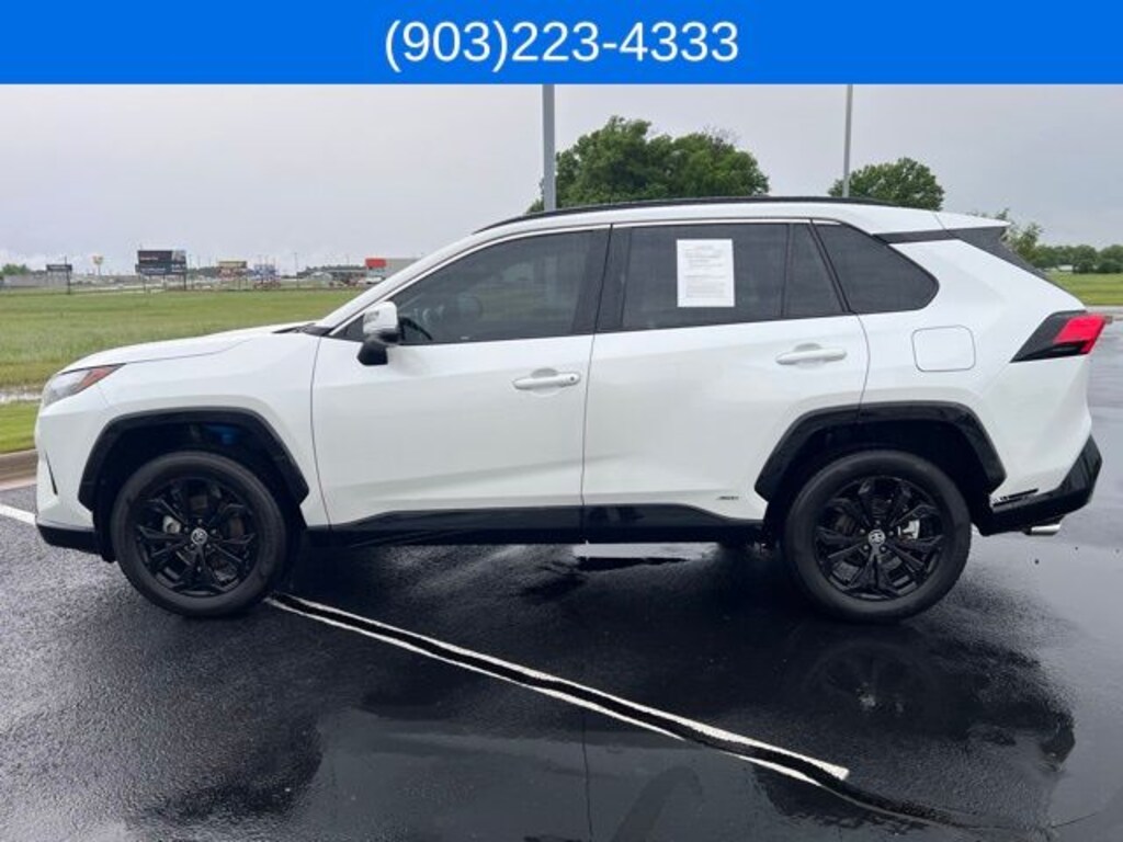 Used 2024 Toyota RAV4 Hybrid SE SUV