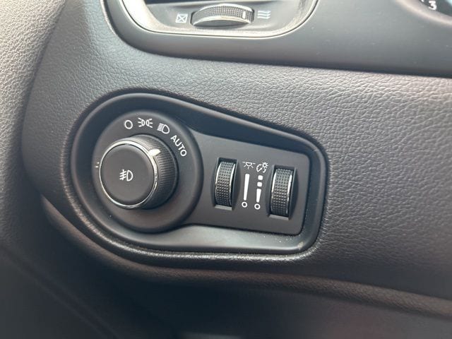 2022 Jeep Renegade Latitude - Photo 20