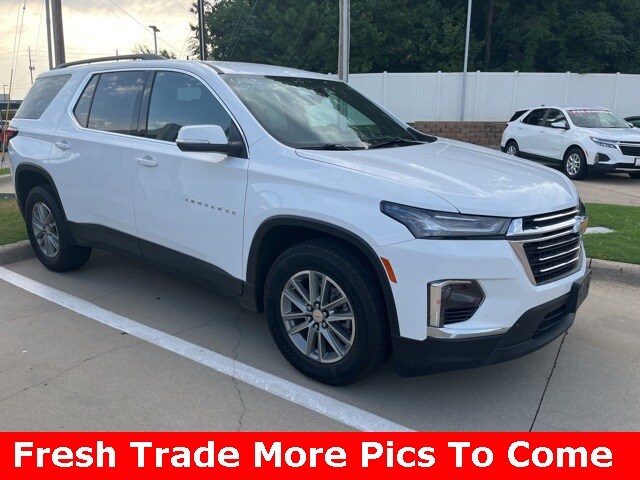 2023 Chevrolet Traverse Cloth photo 3