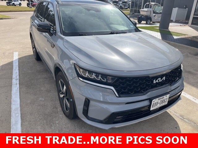 2022 Kia Sorento EX photo 4