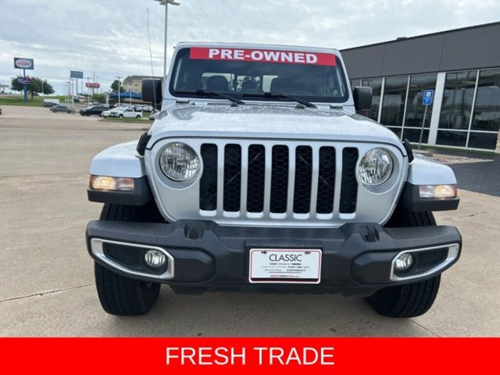 Used 2023 Jeep Gladiator Sport S Truck