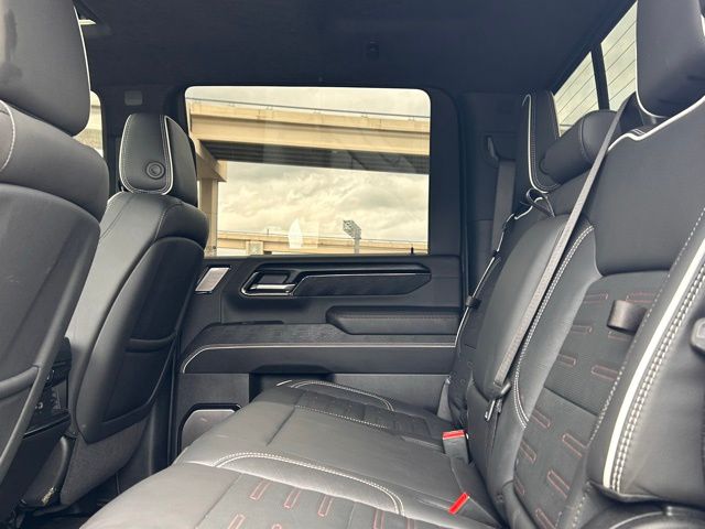 2025 GMC Sierra 2500HD AT4X - Photo 42