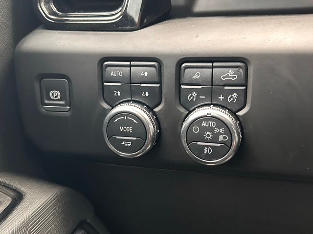2025 GMC Sierra 2500HD AT4X - Photo 22