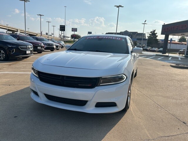 2022 Dodge Charger SXT photo 2