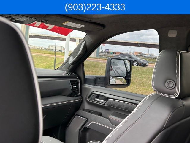 2025 GMC Sierra 2500HD AT4X - Photo 41