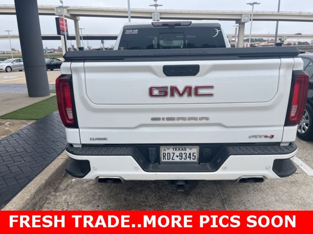 Used 2022 GMC Sierra 1500 Limited AT4 Truck
