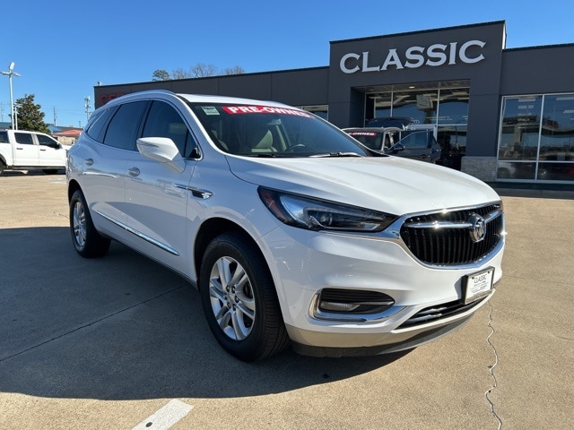 2020 Buick Enclave Essence's photo