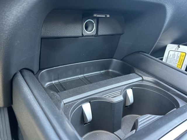 2025 Mazda CX-50 Select - Photo 30