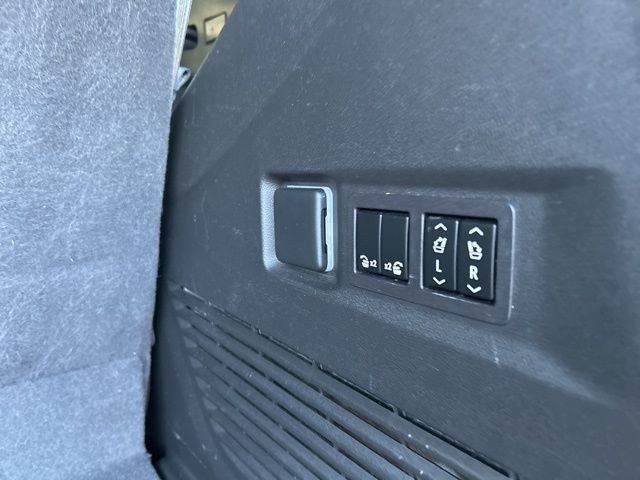 2023 Chevrolet Tahoe Z71 - Photo 11