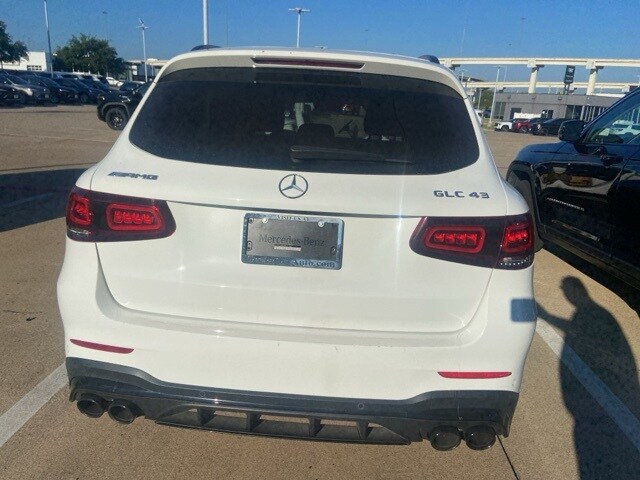2022 Mercedes Benz GLC 43 AMG photo 4