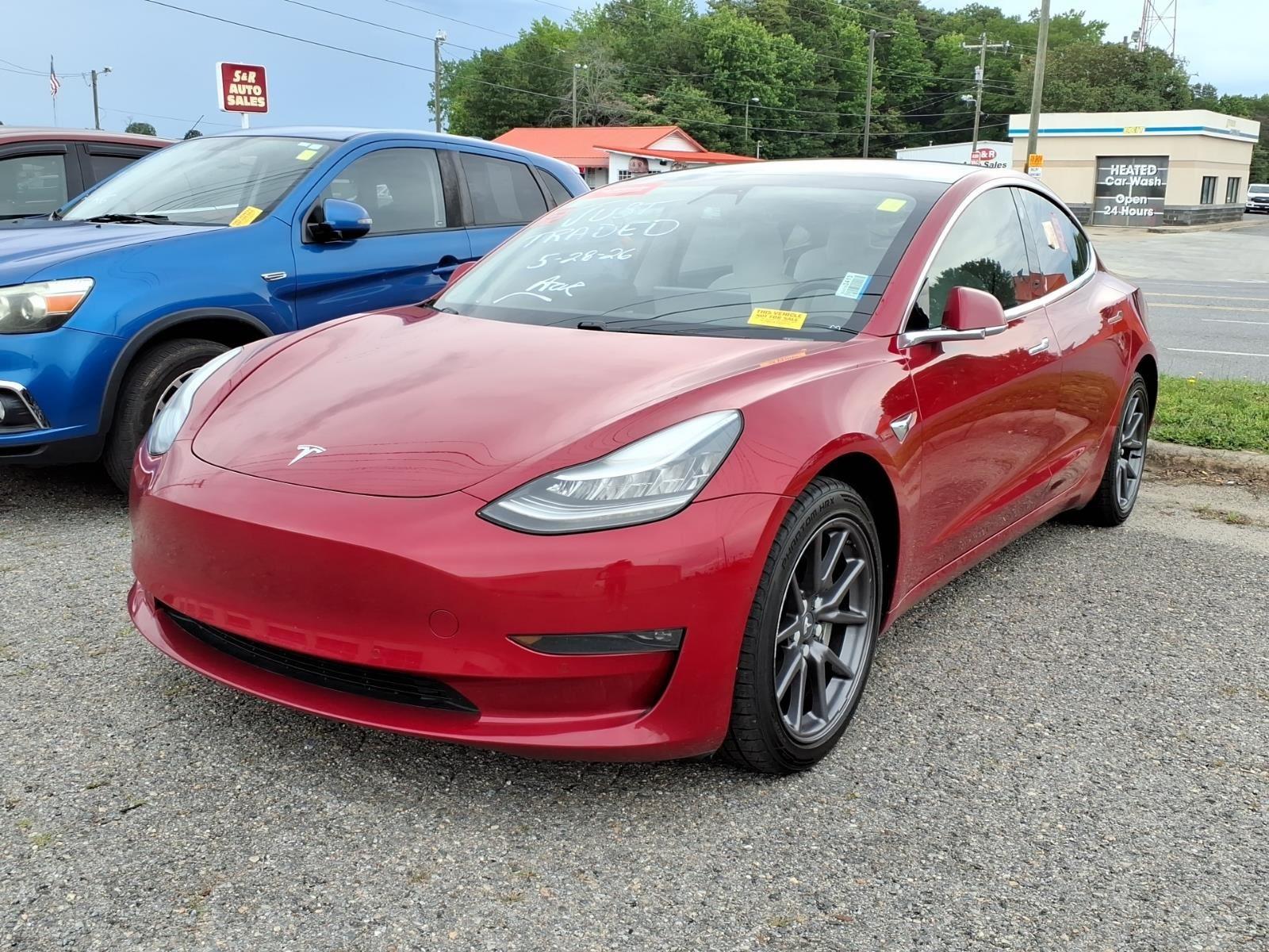 2018 Tesla Model 3 -'s photo