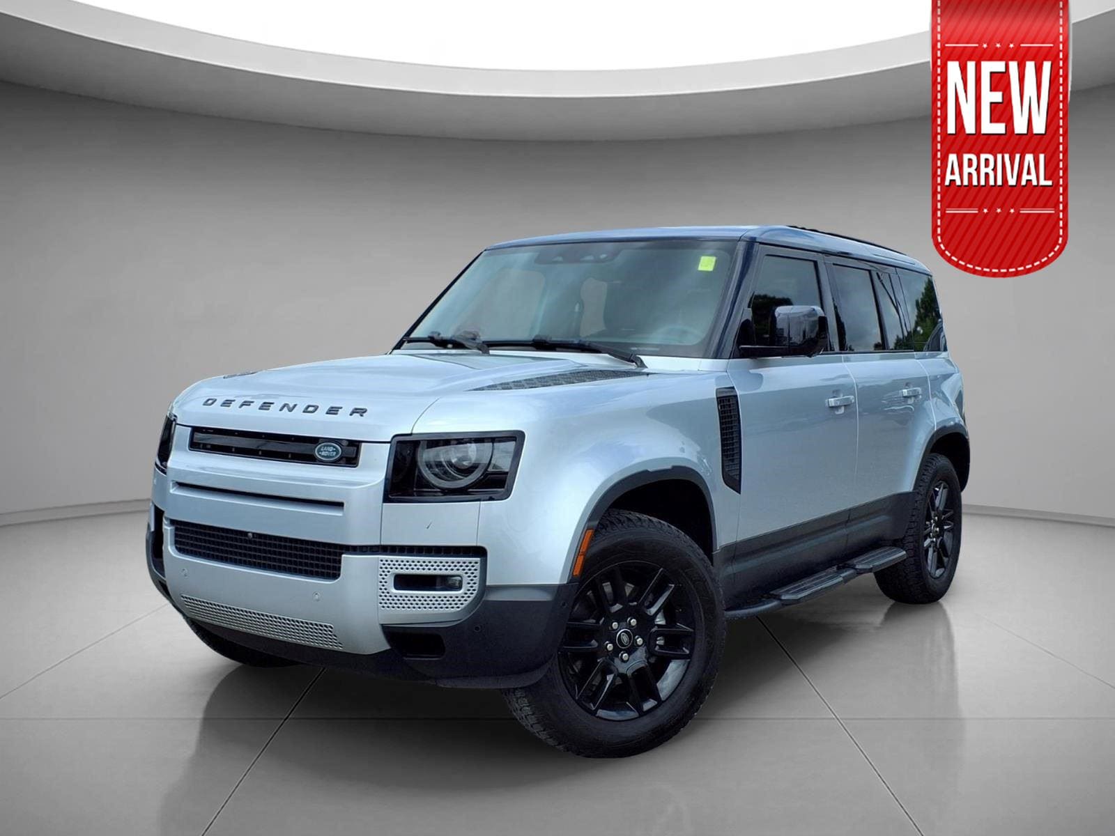 2021 Land Rover Defender S's photo