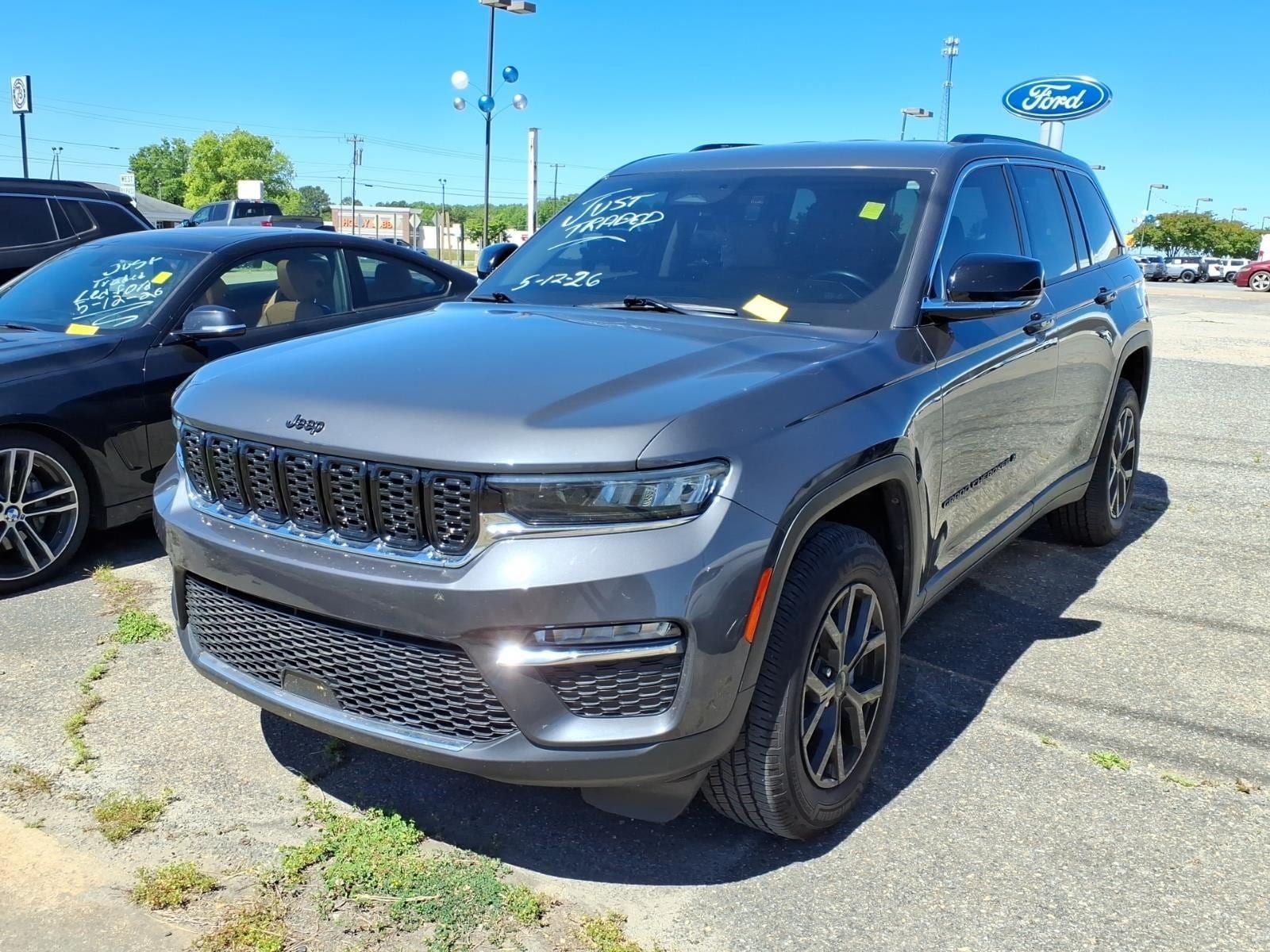 2022 Jeep Grand Cherokee Limited 4x4's photo
