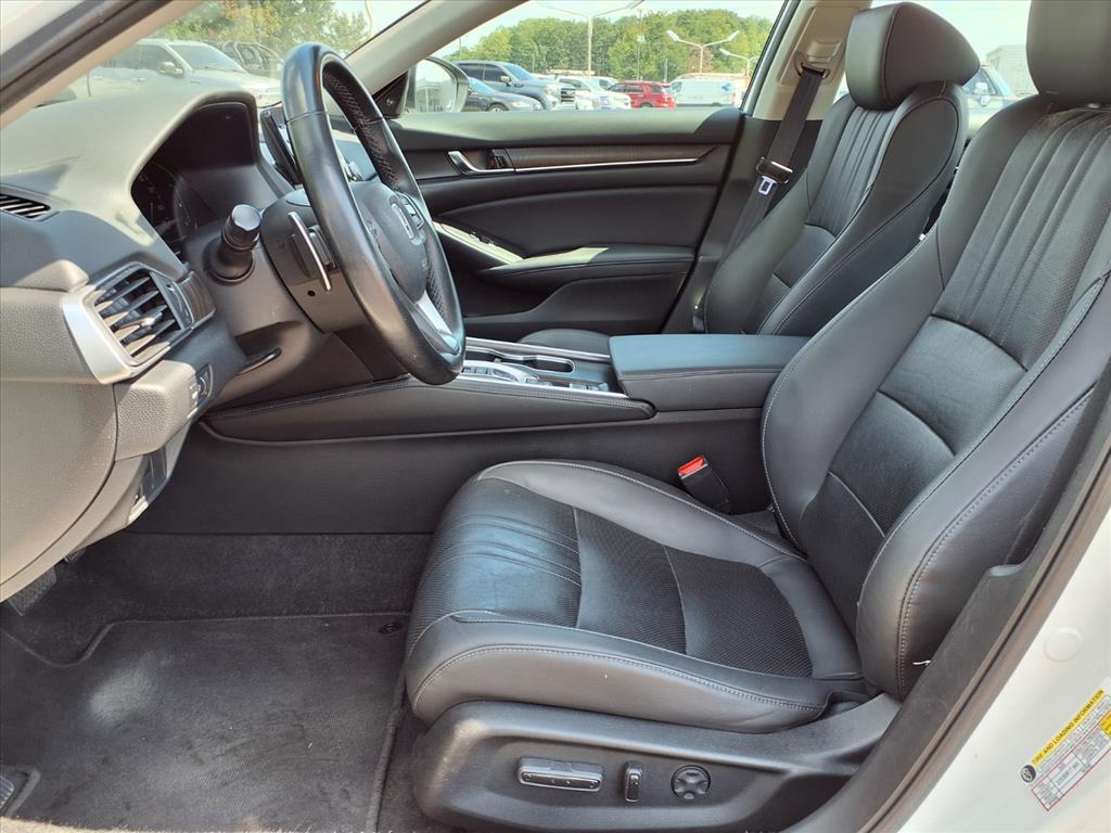 2022 Honda Accord Hybrid EX-L photo 3