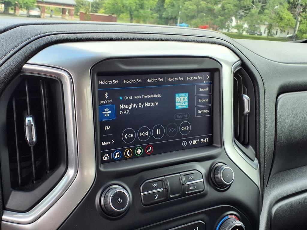 2020 Chevrolet Silverado 1500 RST - Photo 10
