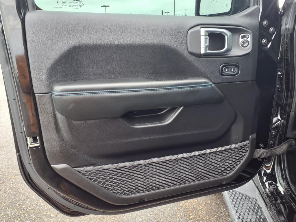 2024 Jeep Wrangler 4xe High Altitude photo 4