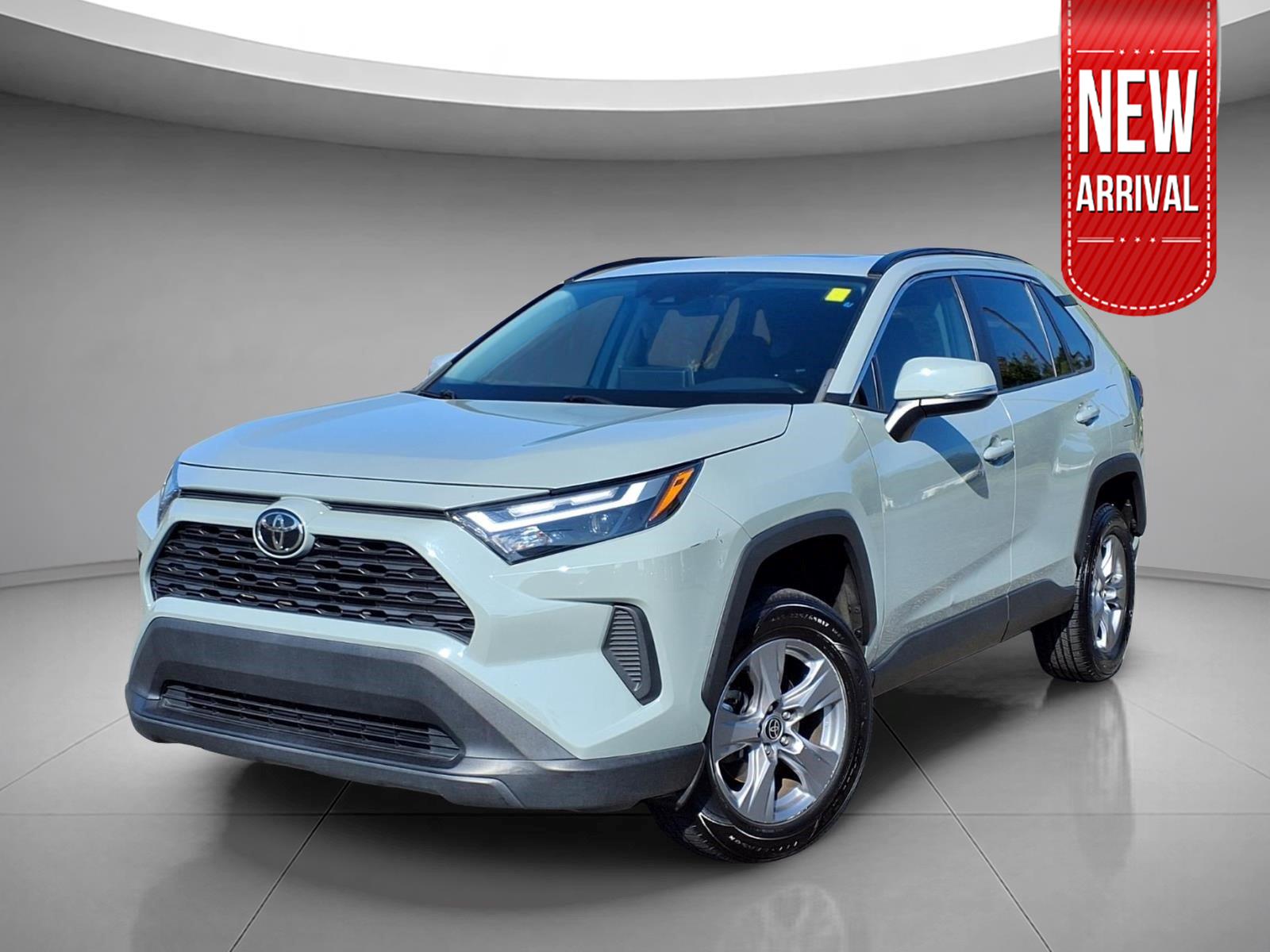 2022 Toyota RAV4 XLE SUV