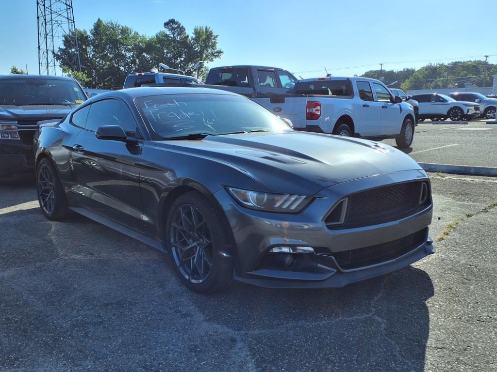 2016 Ford Mustang GT Premium photo 3