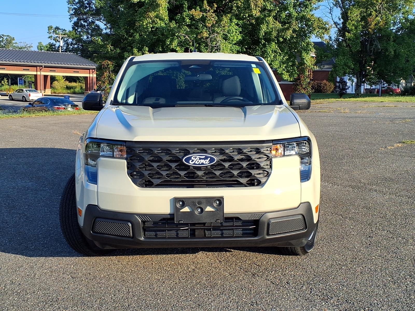 2025 Ford Maverick XL - Photo 8