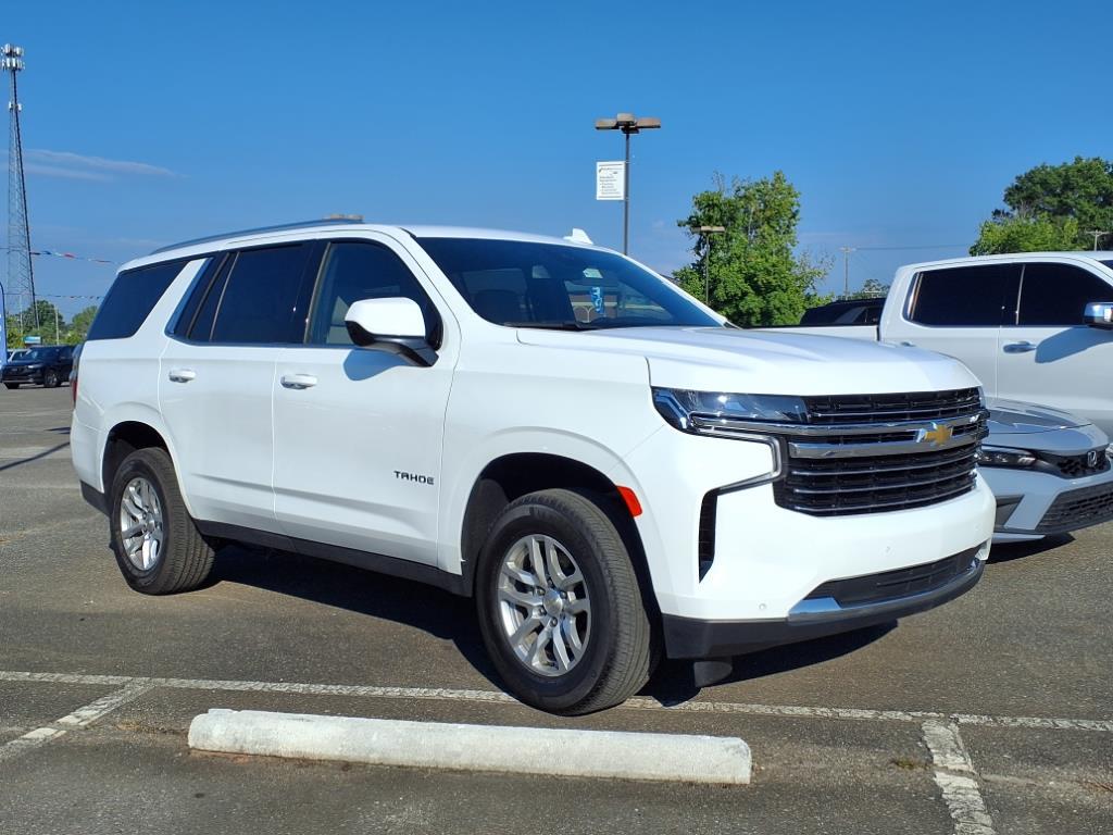 2023 Chevrolet Tahoe LT photo 3
