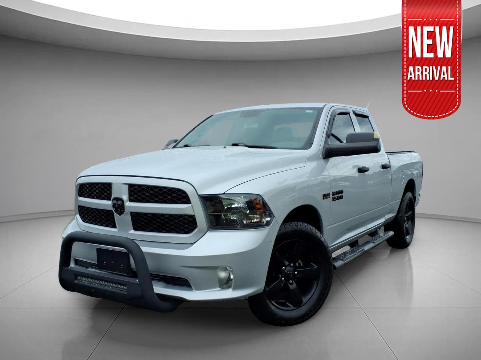 2018 RAM 1500 Express 4x4 Quad Cab 6'4's photo