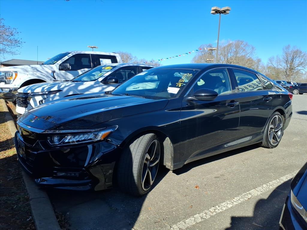 2018 Honda Accord Sport's photo