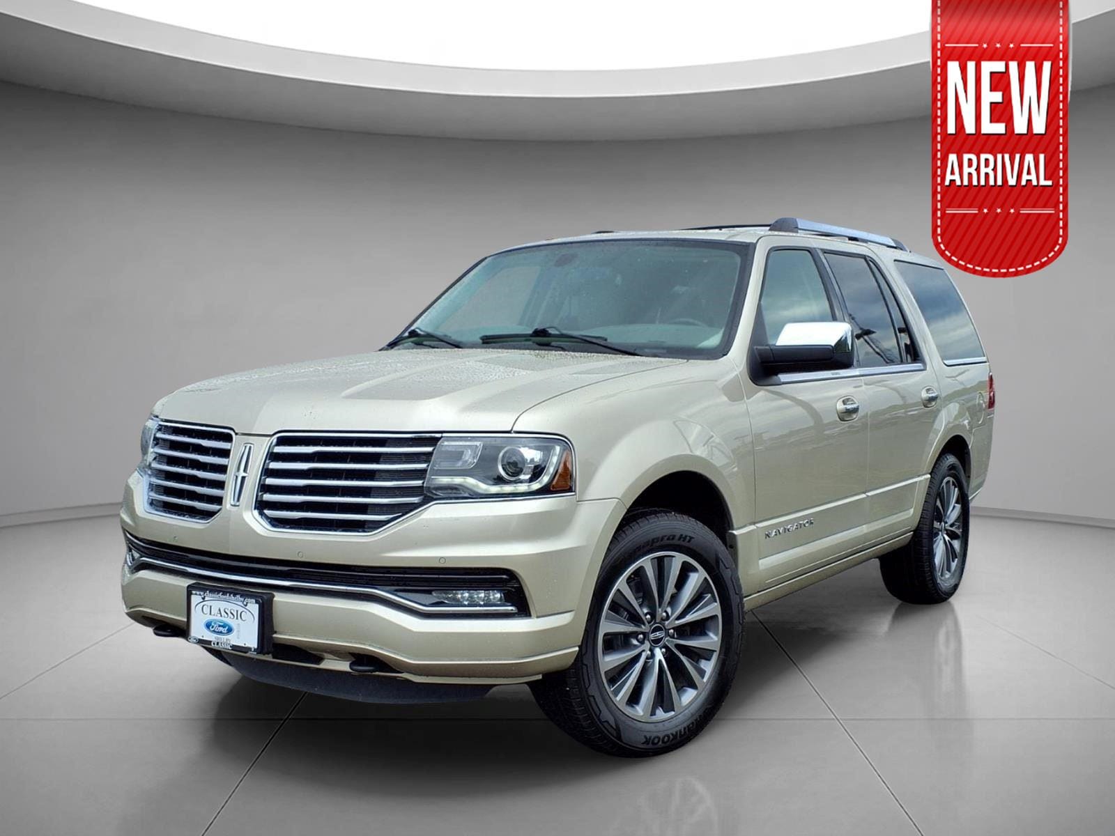 2017 Lincoln Navigator Select's photo