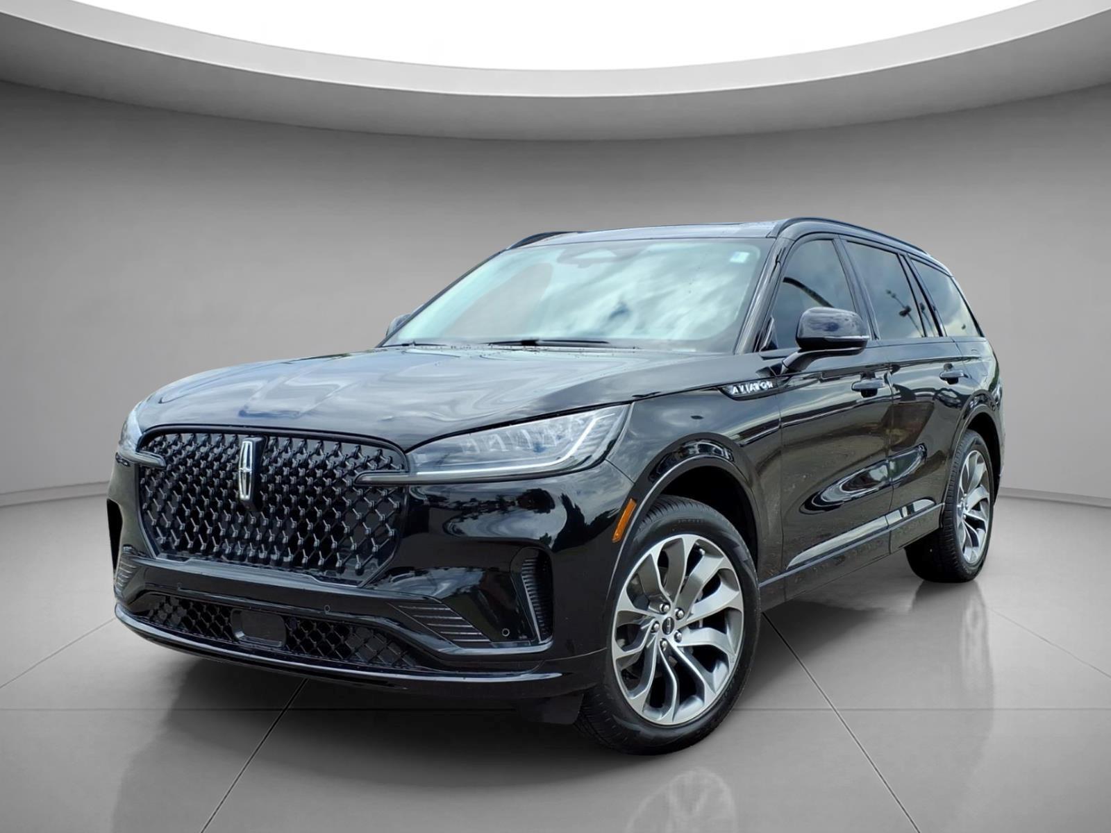 2026 Lincoln Aviator Premiere AWD's photo