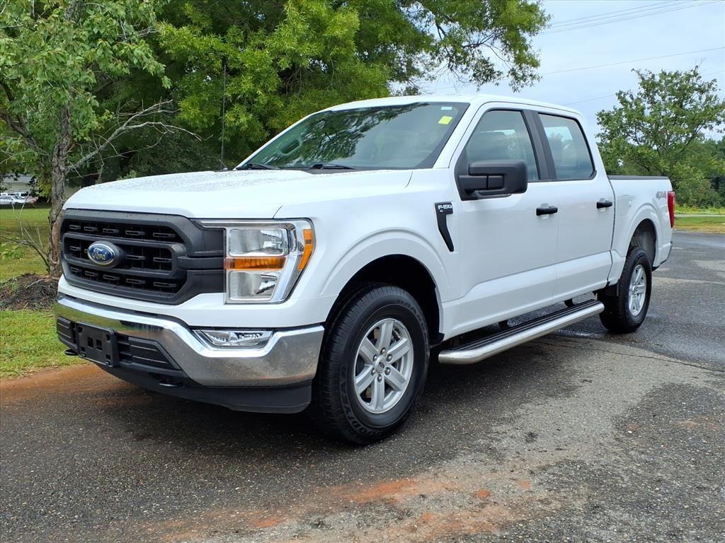 2021 Ford F-150 XL's photo