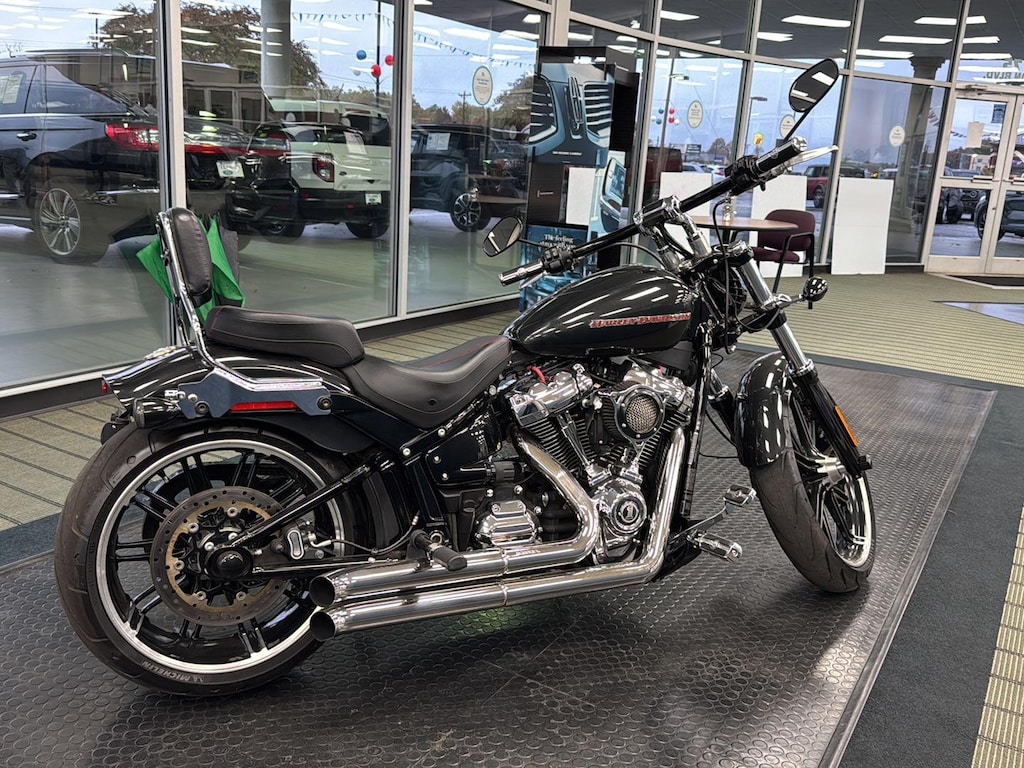 Used 2018 Harley Davidson Fxbr Breakout