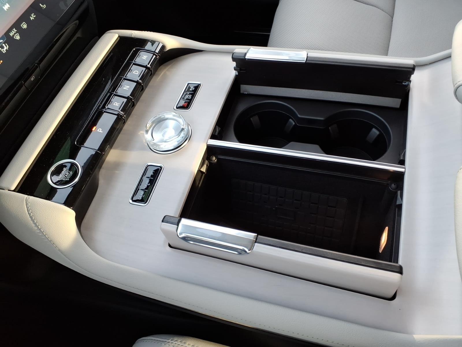 2025 Lincoln Navigator Reserve - Photo 11