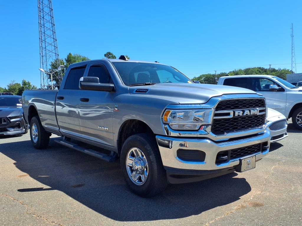 2022 Ram 2500 Tradesman photo 2