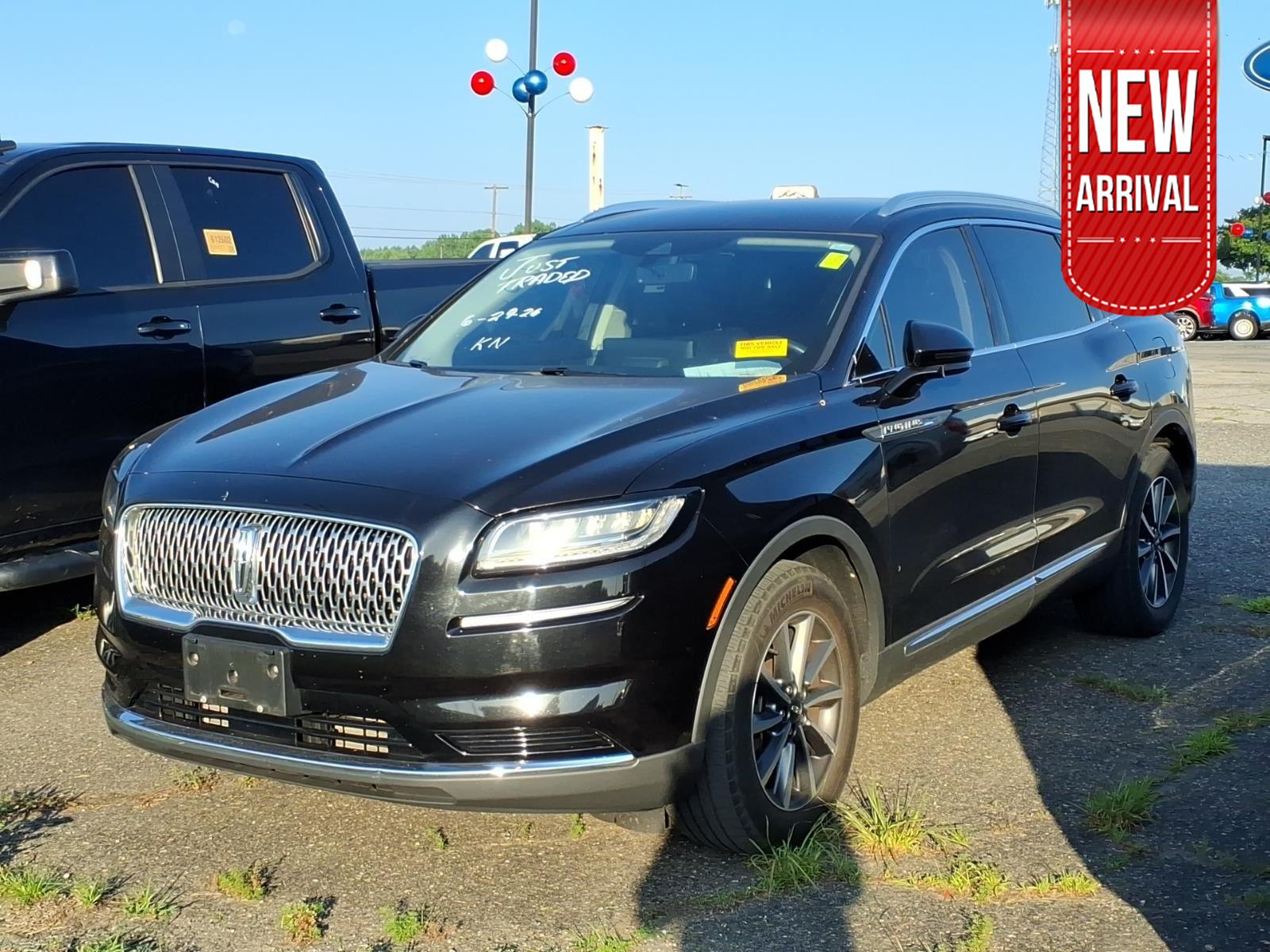 2022 Lincoln Nautilus FWD's photo