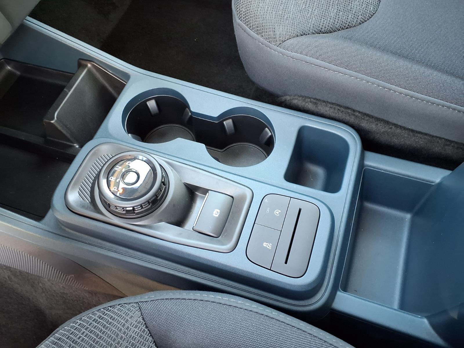2025 Ford Maverick XL - Photo 6