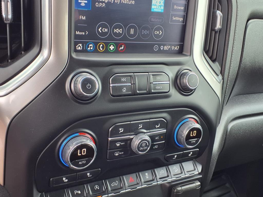 2020 Chevrolet Silverado 1500 RST - Photo 12
