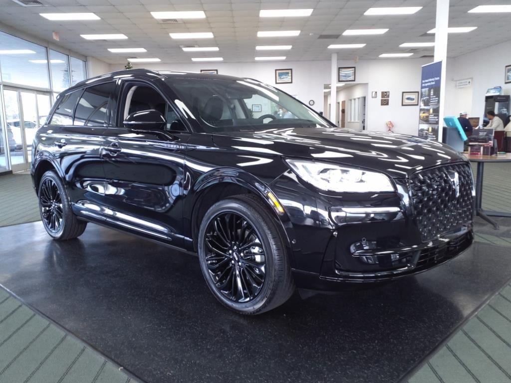 New 2024 Lincoln Corsair Reserve SUV