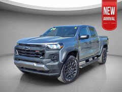 2024 Chevrolet Colorado 4WD Trail Boss Truck