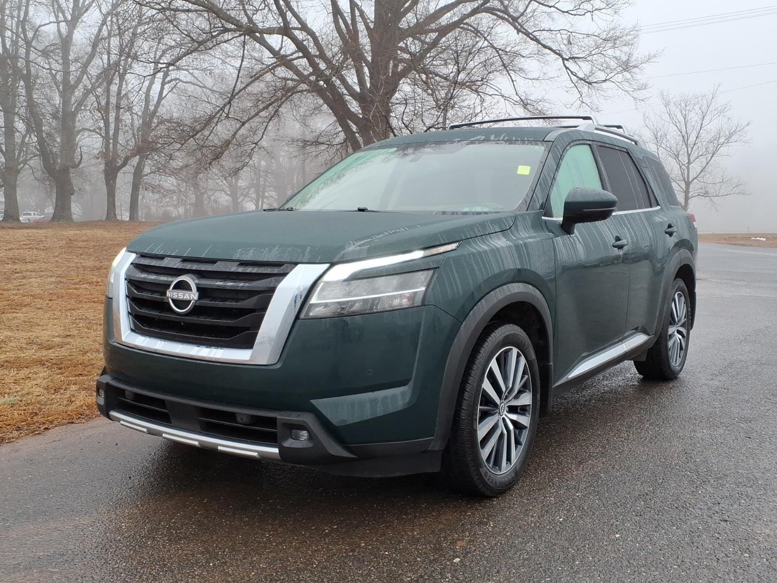 2022 Nissan Pathfinder Platinum