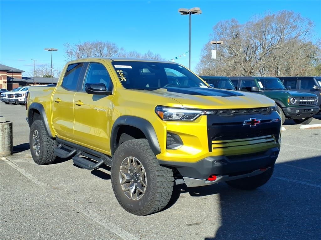 Used 2023 Chevrolet Colorado 4WD ZR2 Truck