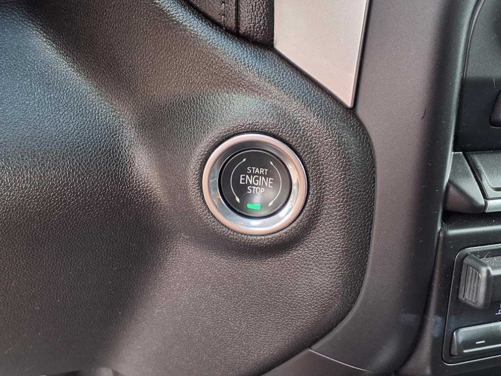 2020 Chevrolet Silverado 1500 RST - Photo 15
