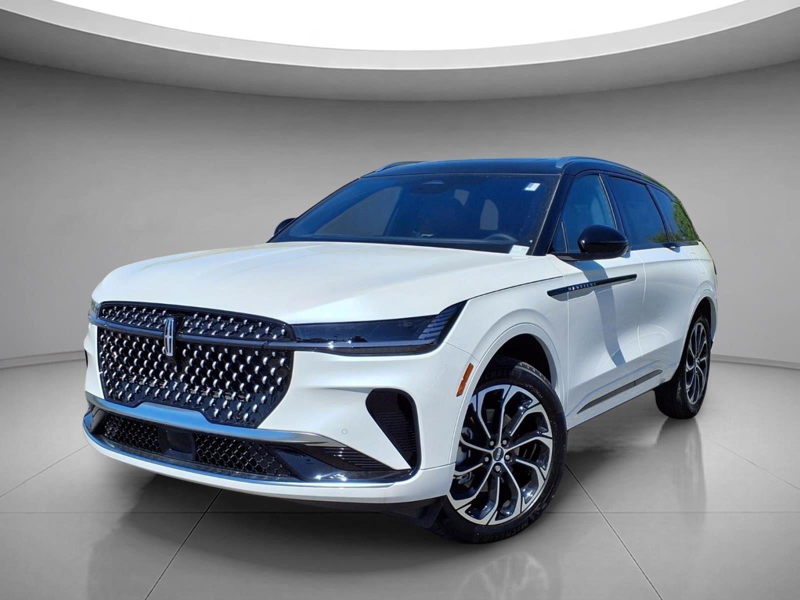 2026 Lincoln Nautilus Reserve AWD's photo