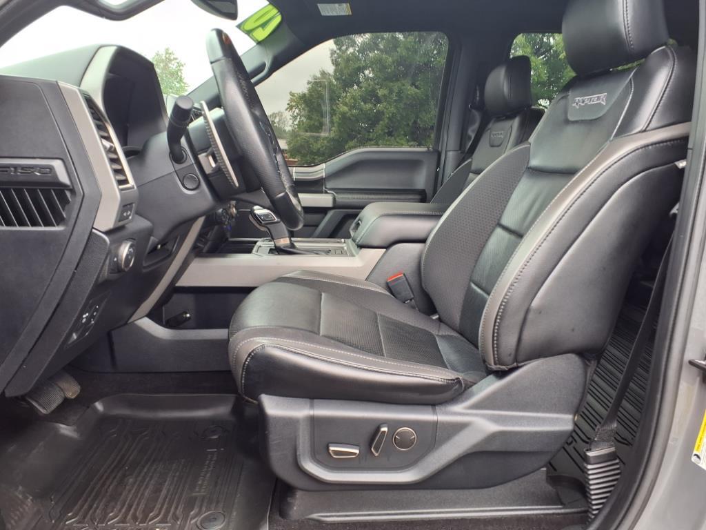 2020 Ford F-150 Raptor photo 3