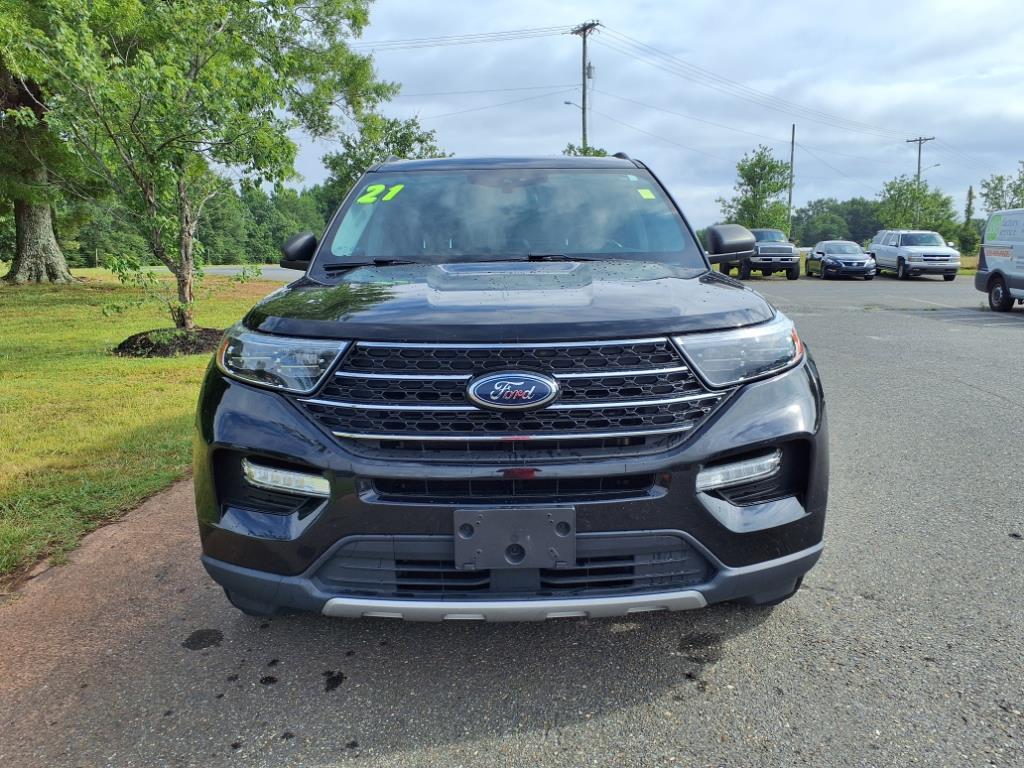 Used 2021 Ford Explorer XLT with VIN 1FMSK8DH1MGC33184 for sale in Shelby, NC