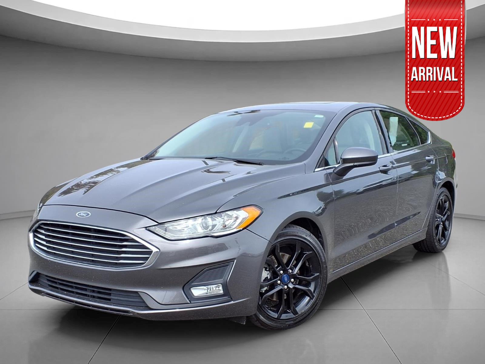 2020 Ford Fusion SE Sedan